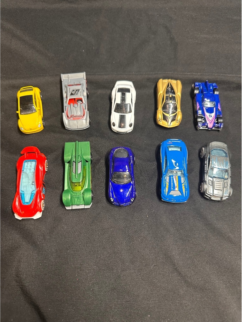 Lot of 10 Hot Wheels Diecast Toy Cars Various Models and Colors lot 16